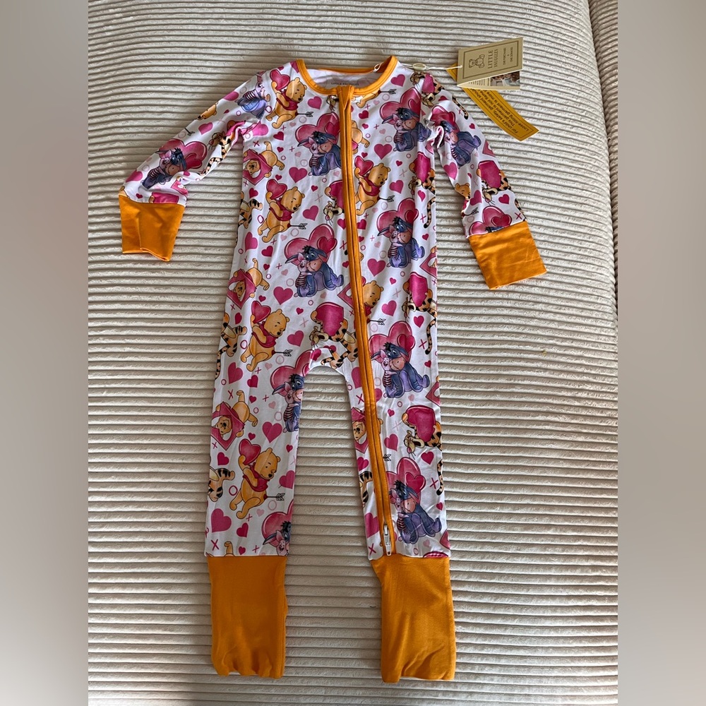 Little sleepies 2T Winnie the Pooh bamboo foldover zippy NWT